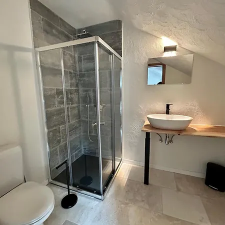Cacele - La Croisette 5 Appartementen En 6 Tweepersoonskamers Vresse-sur-Semois Exterior photo